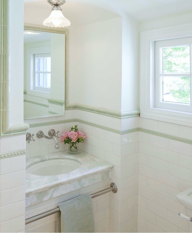 The Best Upscale Tile Designs and Trends for Your East Bay Master Bathroom